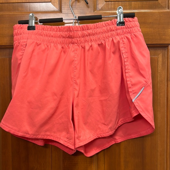 Athleta Pants - Athleta Lined Running Shorts Size Medium
